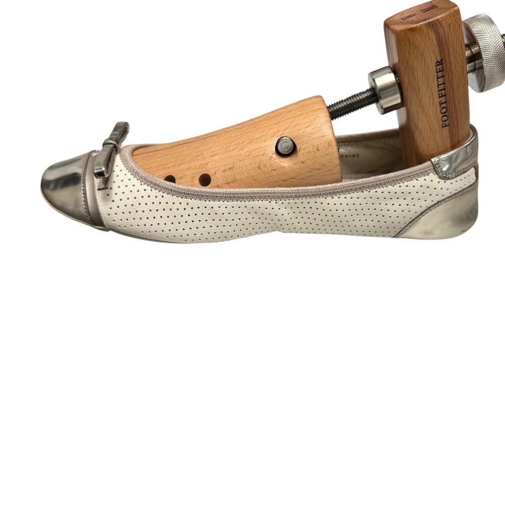 PRADA METALLIC GOLD AND CREAM FLEXIBLE BALLET FLATS W GOLD BOW - Picture 14 of 16